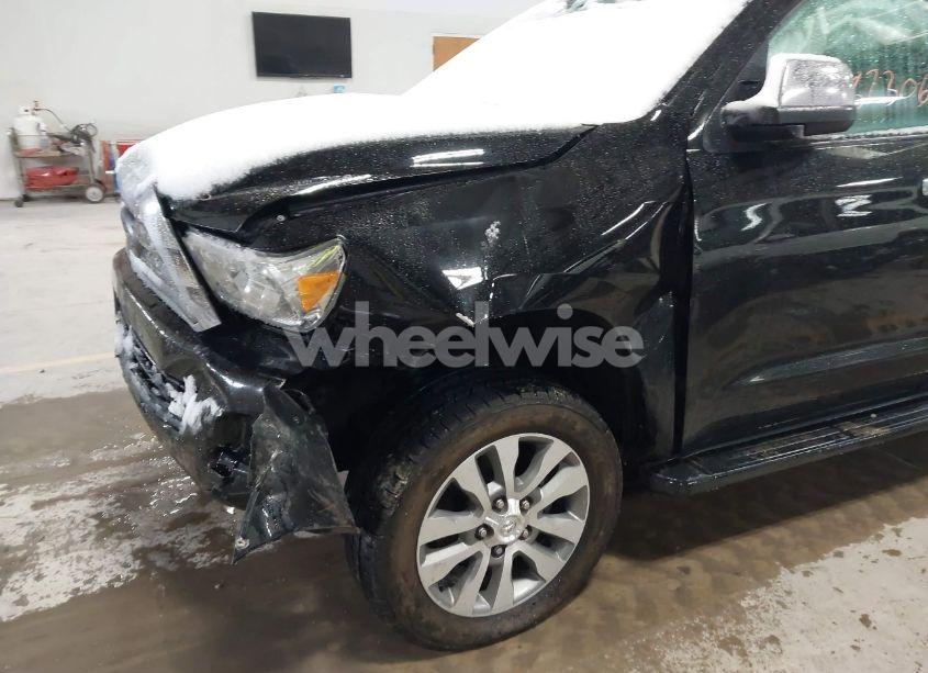 Photo 6 of 2016 Toyota Sequoia LIMITED 5.7L V8 (VIN 5TDJY5G14GS143565)