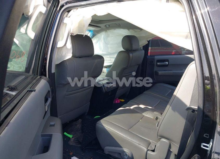 Photo 8 of 2016 Toyota Sequoia LIMITED 5.7L V8 (VIN 5TDJY5G14GS143565)