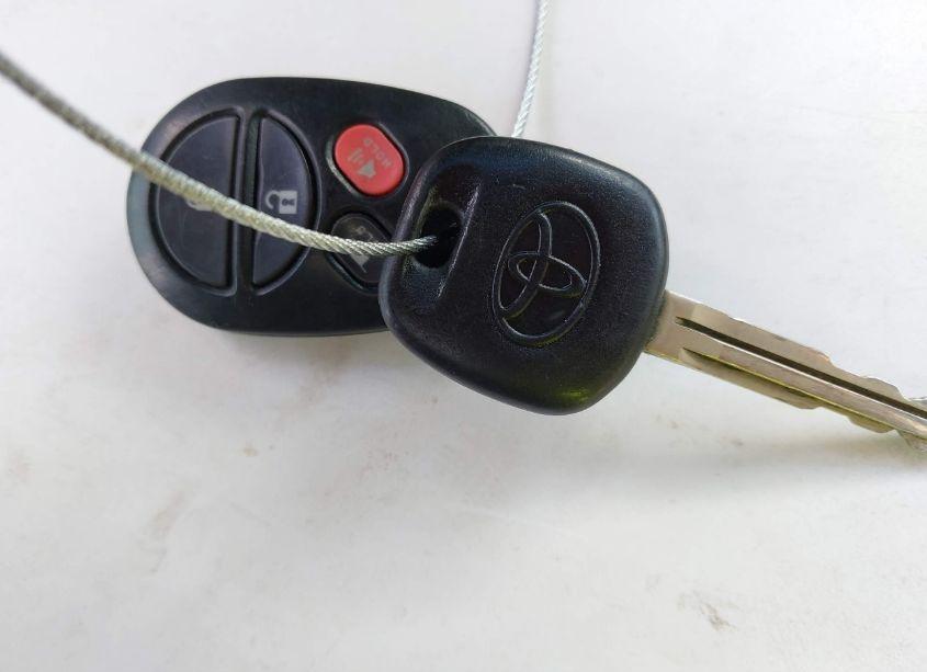 Photo 11 of 2012 Toyota Sequoia LIMITED 5.7L V8 (VIN 5TDJY5G15CS069602)