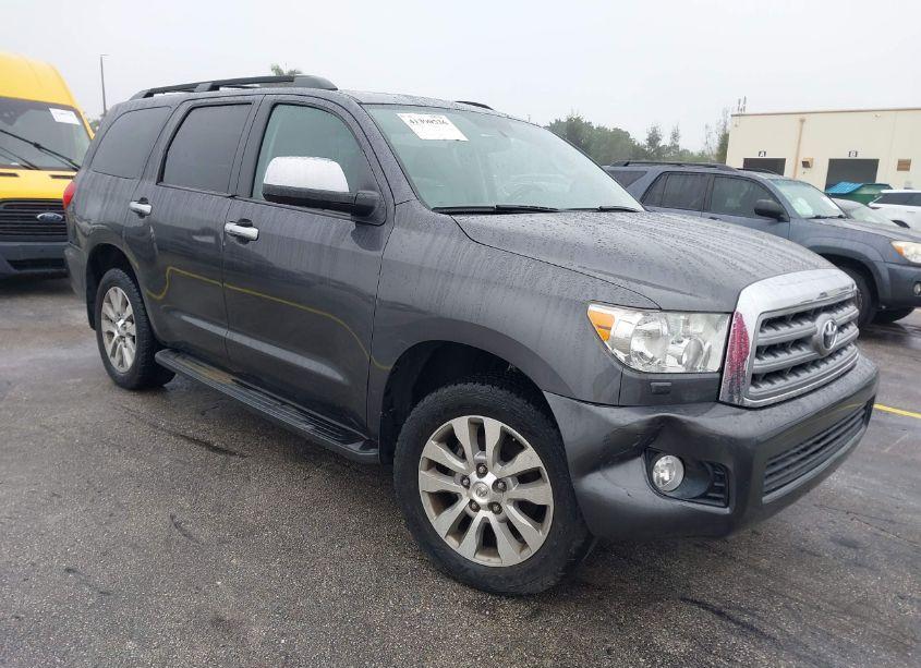 2013 Toyota Sequoia LIMITED 5.7L V8 (VIN 5TDJY5G15DS087504) main photo