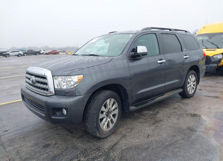 Photo 2 of 2013 Toyota Sequoia LIMITED 5.7L V8 (VIN 5TDJY5G15DS087504)