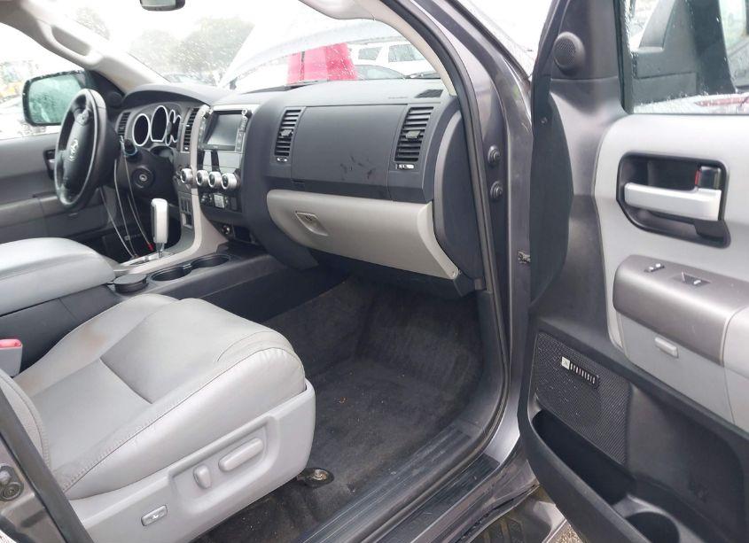 Photo 5 of 2013 Toyota Sequoia LIMITED 5.7L V8 (VIN 5TDJY5G15DS087504)