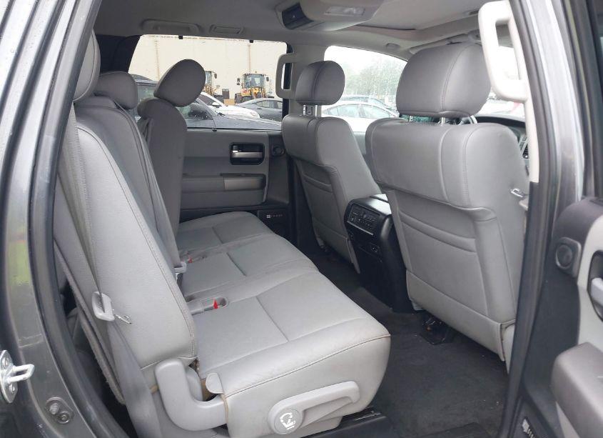 Photo 8 of 2013 Toyota Sequoia LIMITED 5.7L V8 (VIN 5TDJY5G15DS087504)