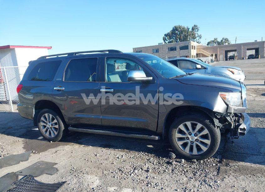 Photo 13 of 2016 Toyota Sequoia LIMITED 5.7L V8 (VIN 5TDJY5G16GS140022)