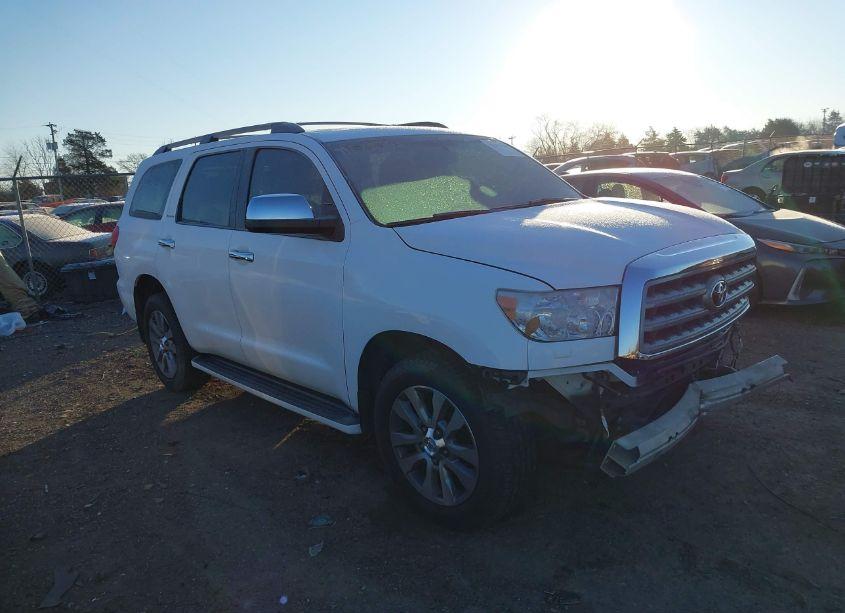 2015 Toyota Sequoia LIMITED 5.7L V8 (VIN 5TDJY5G17FS111269) main photo
