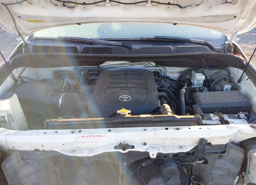 Photo 10 of 2015 Toyota Sequoia LIMITED 5.7L V8 (VIN 5TDJY5G17FS111269)