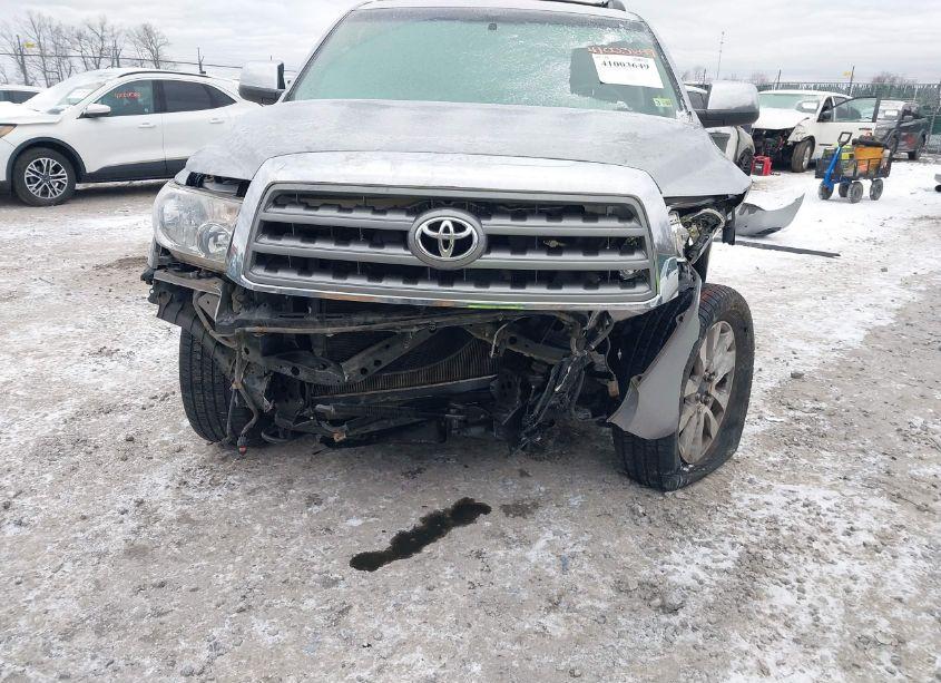 Photo 6 of 2015 Toyota Sequoia LIMITED 5.7L V8 (VIN 5TDJY5G17FS117704)