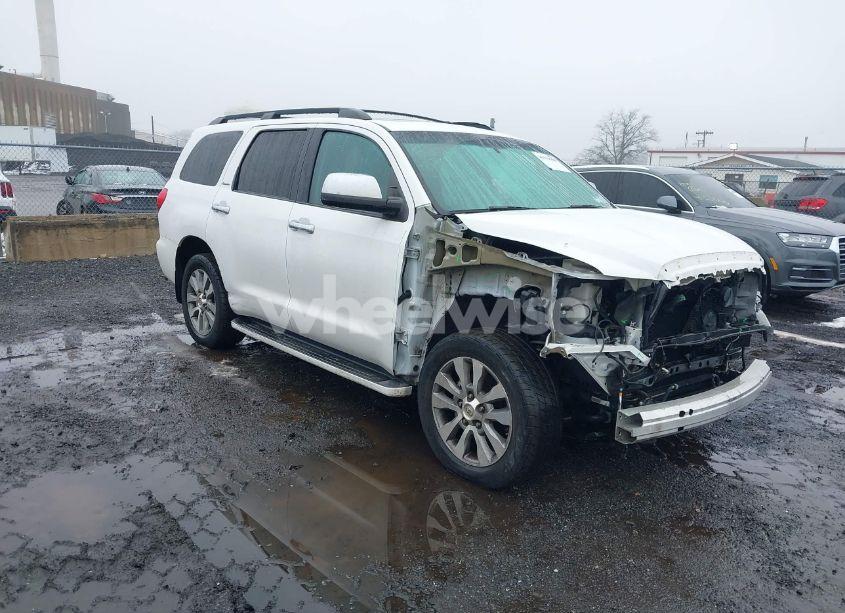 2016 Toyota Sequoia LIMITED 5.7L V8 (VIN 5TDJY5G18GS140071) main photo