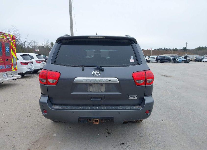 Photo 16 of 2011 Toyota Sequoia LIMITED 5.7L V8 (VIN 5TDJY5G19BS042482)