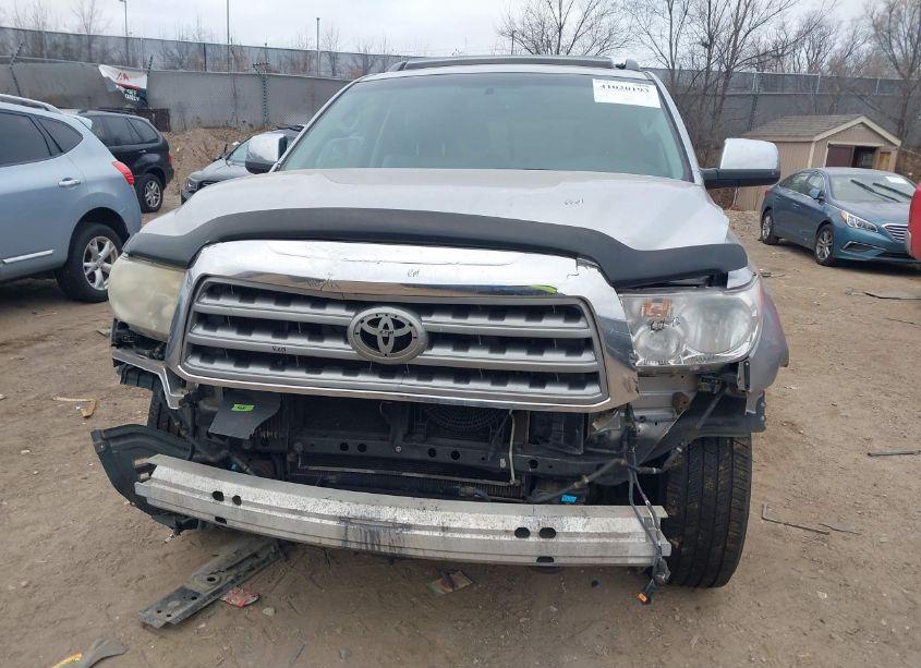 Photo 6 of 2010 Toyota Sequoia LIMITED 5.7L V8 (VIN 5TDJY5G1XAS029223)