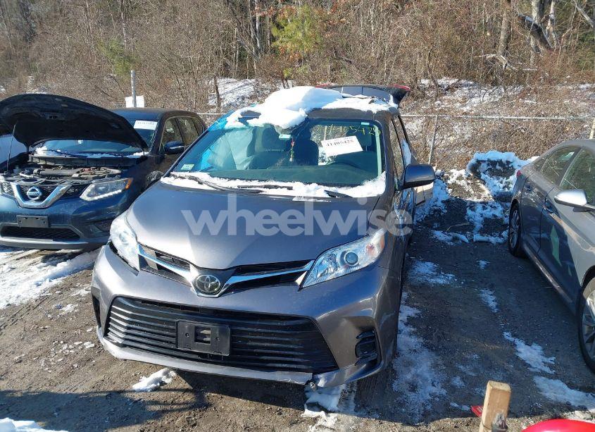 Photo 12 of 2018 Toyota Sienna LE 7 PASSENGER (VIN 5TDJZ3DC1JS201842)