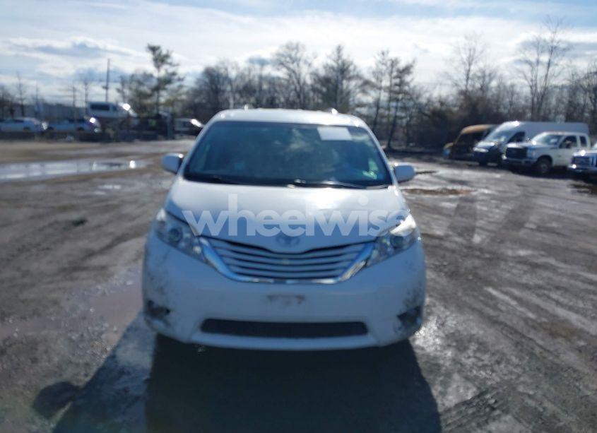 Photo 6 of 2017 Toyota Sienna LE 7 PASSENGER (VIN 5TDJZ3DC2HS158476)