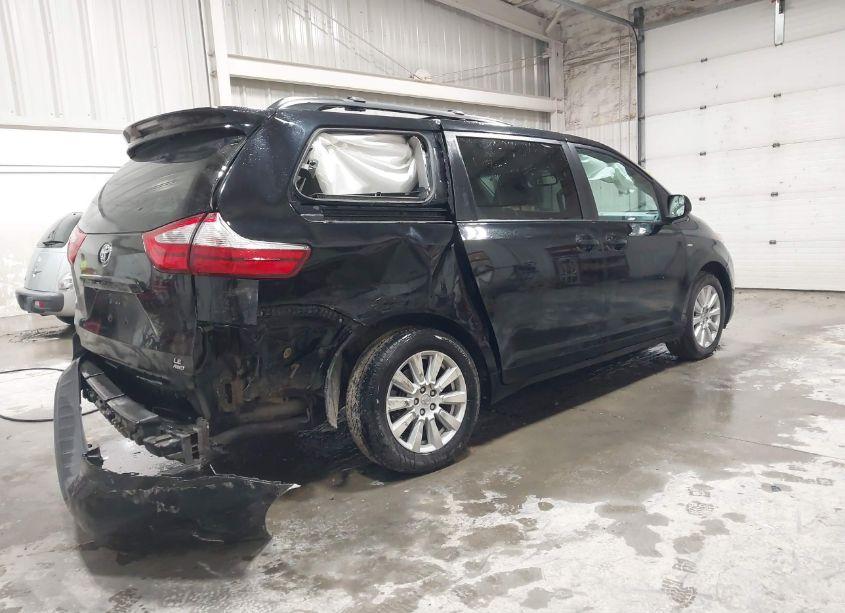 Photo 4 of 2017 Toyota Sienna LE 7 PASSENGER (VIN 5TDJZ3DC3HS170863)