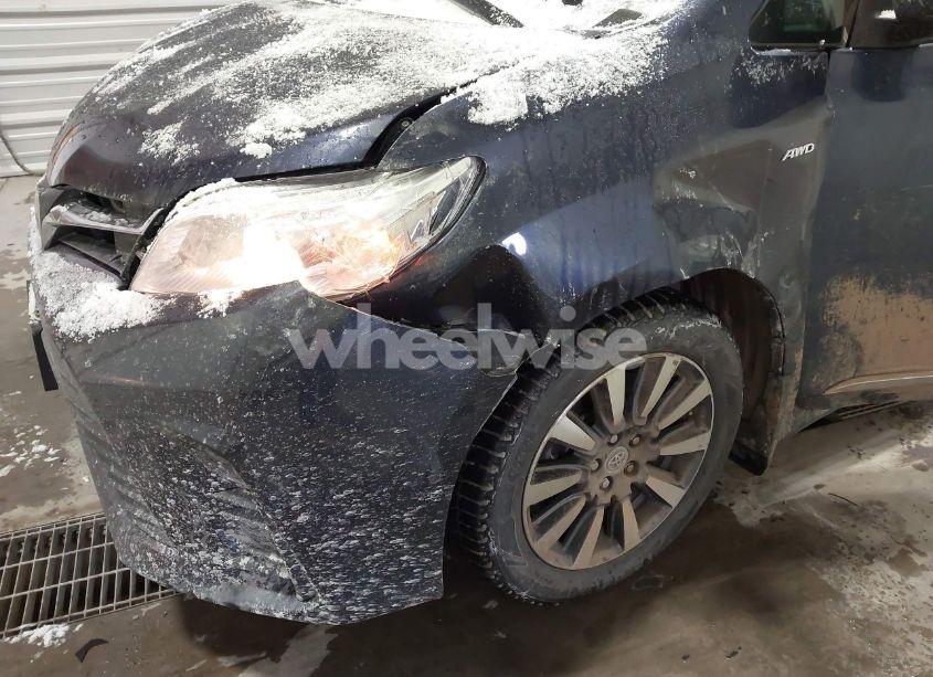 Photo 6 of 2018 Toyota Sienna LE 7 PASSENGER (VIN 5TDJZ3DC3JS206783)