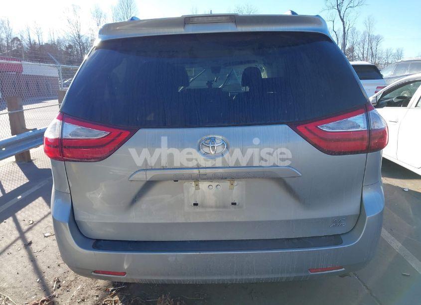 Photo 16 of 2019 Toyota Sienna LE 7 PASSENGER (VIN 5TDJZ3DC4KS221245)