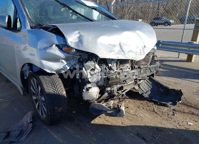 Photo 17 of 2019 Toyota Sienna LE 7 PASSENGER (VIN 5TDJZ3DC4KS221245)