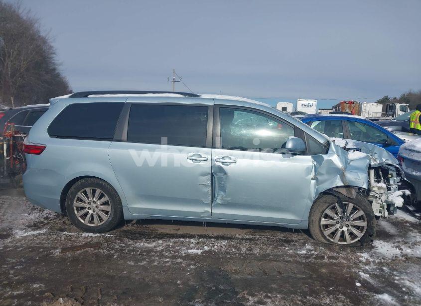 Photo 13 of 2017 Toyota Sienna LE 7 PASSENGER (VIN 5TDJZ3DC5HS158746)