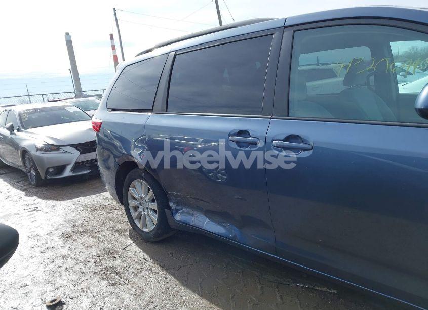 Photo 6 of 2017 Toyota Sienna LE 7 PASSENGER (VIN 5TDJZ3DC5HS170346)