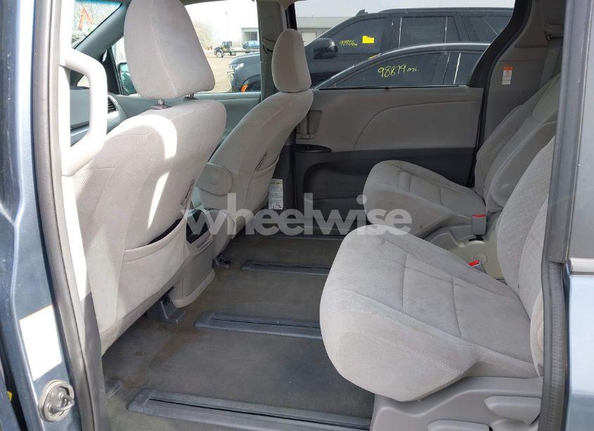 Photo 8 of 2017 Toyota Sienna LE 7 PASSENGER (VIN 5TDJZ3DC5HS170346)