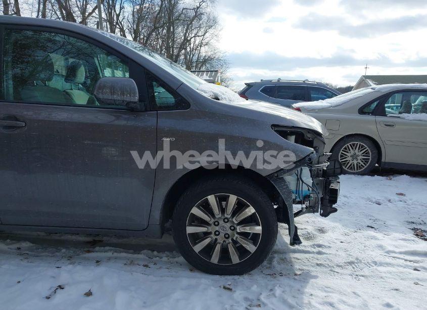 Photo 20 of 2017 Toyota Sienna LE 7 PASSENGER (VIN 5TDJZ3DC5HS173134)