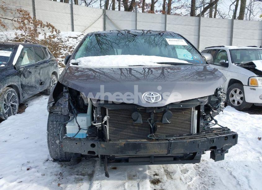 Photo 21 of 2017 Toyota Sienna LE 7 PASSENGER (VIN 5TDJZ3DC5HS173134)