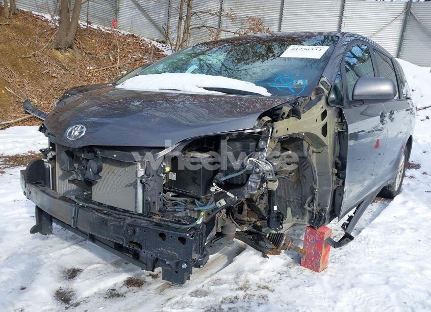 Photo 22 of 2017 Toyota Sienna LE 7 PASSENGER (VIN 5TDJZ3DC5HS173134)