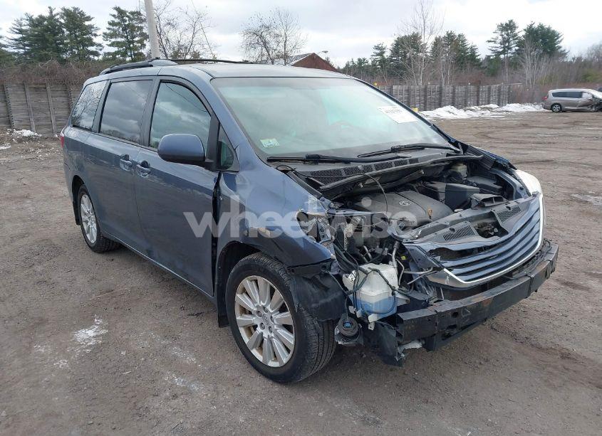 Photo 14 of 2017 Toyota Sienna LE 7 PASSENGER (VIN 5TDJZ3DC8HS160748)