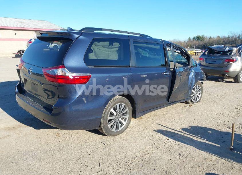 Photo 4 of 2020 Toyota Sienna LE (VIN 5TDJZ3DCXLS250685)