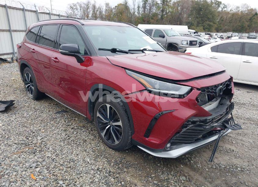 2021 Toyota Highlander XSE (VIN 5TDJZRAH9MS060364) main photo
