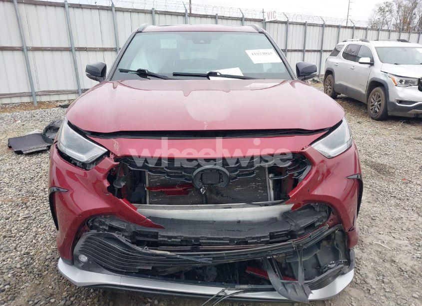 Photo 12 of 2021 Toyota Highlander XSE (VIN 5TDJZRAH9MS060364)