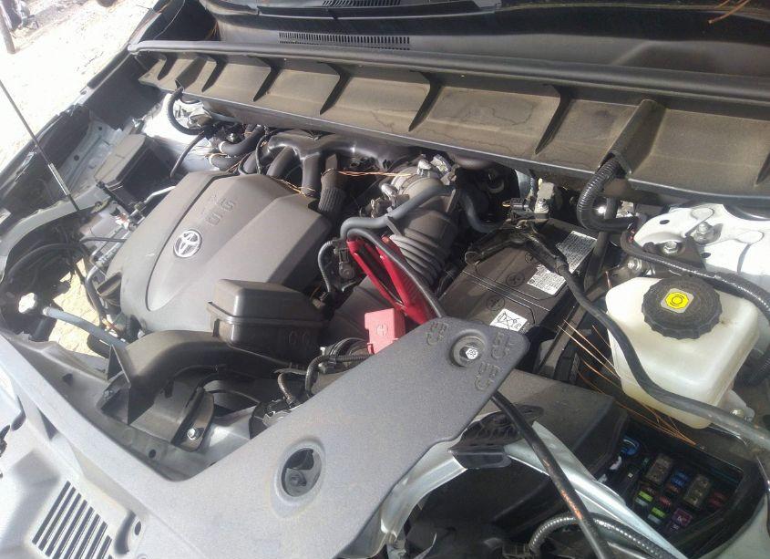 Photo 10 of 2022 Toyota Highlander XSE (VIN 5TDJZRBH2NS185478)