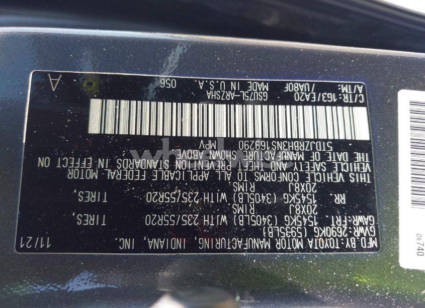 Photo 9 of 2022 Toyota Highlander XSE (VIN 5TDJZRBH3NS169290)