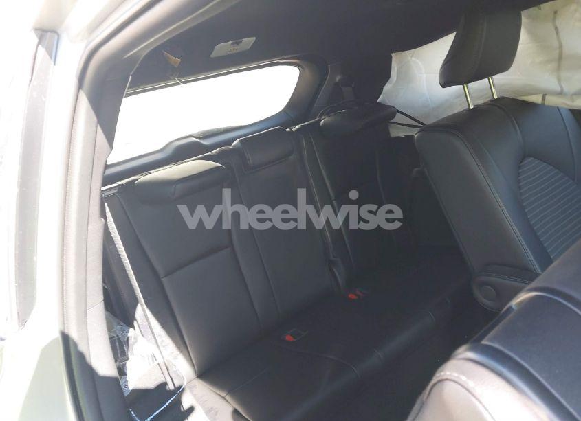 Photo 8 of 2021 Toyota Highlander XSE (VIN 5TDJZRBH4MS137835)