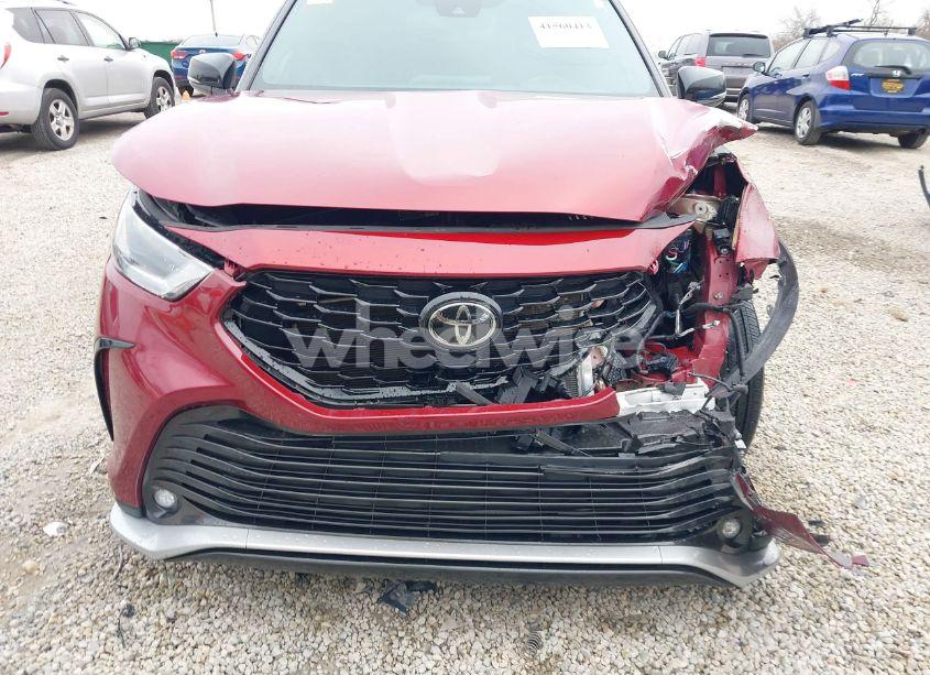 Photo 18 of 2022 Toyota Highlander XSE (VIN 5TDJZRBH7NS204901)