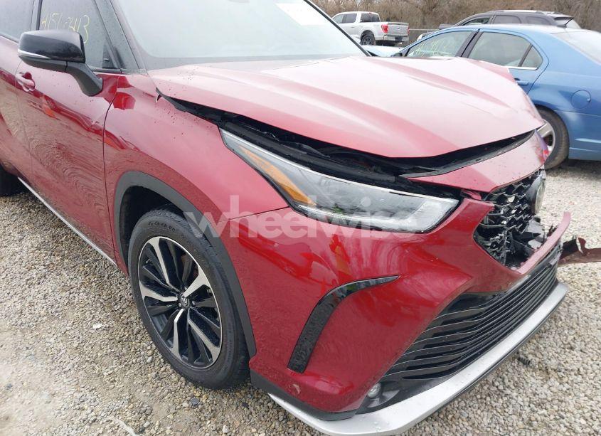 Photo 19 of 2022 Toyota Highlander XSE (VIN 5TDJZRBH7NS204901)