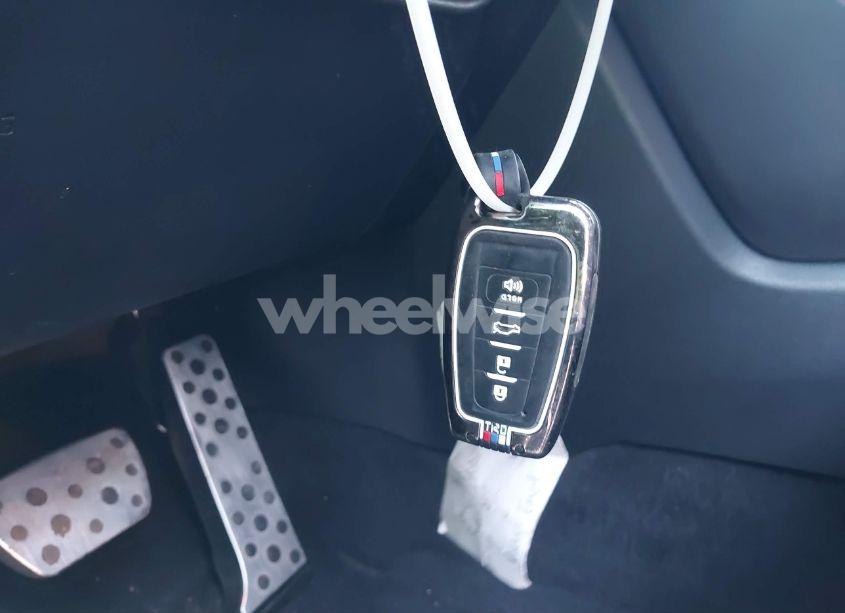 Photo 11 of 2022 Toyota Highlander XSE (VIN 5TDJZRBHXNS186460)