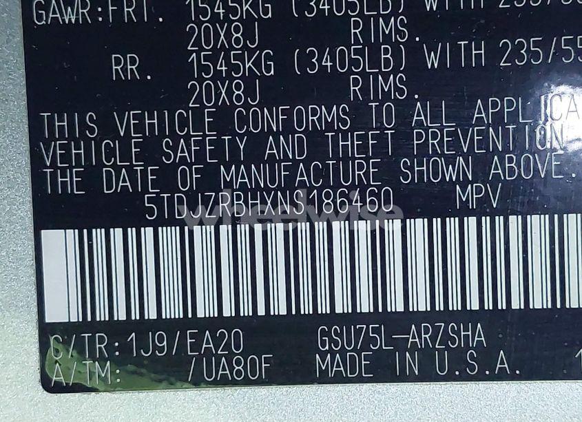 Photo 9 of 2022 Toyota Highlander XSE (VIN 5TDJZRBHXNS186460)