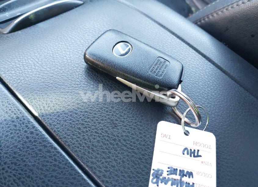 Photo 11 of 2017 Toyota Highlander SE (VIN 5TDJZRFH0HS380851)