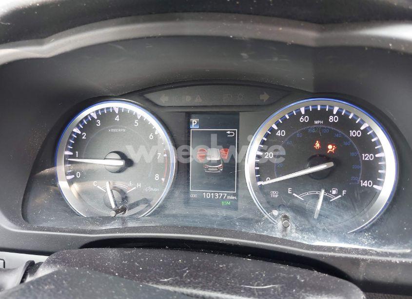 Photo 7 of 2017 Toyota Highlander SE (VIN 5TDJZRFH0HS417638)