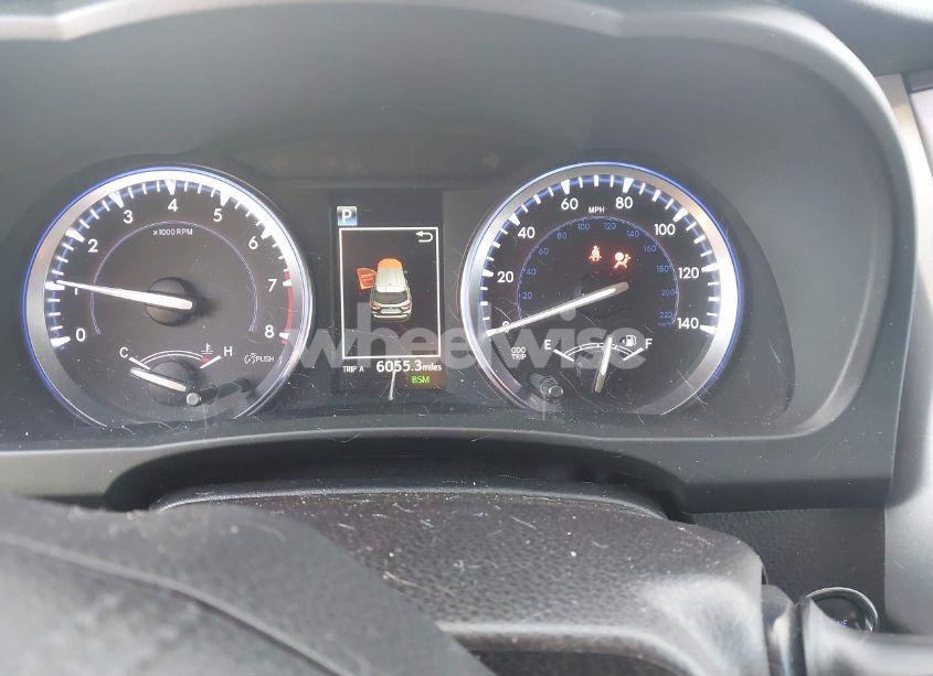 Photo 7 of 2017 Toyota Highlander XLE (VIN 5TDJZRFH0HS447562)