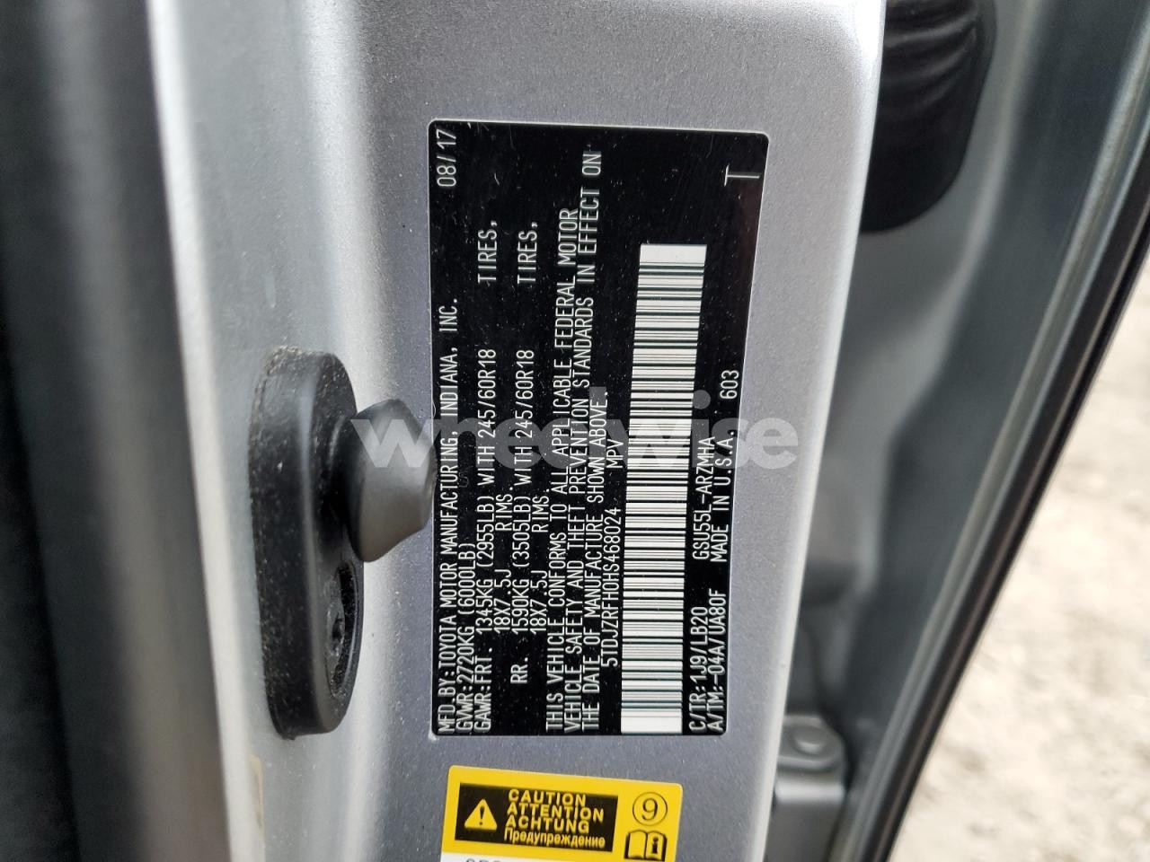 Photo 13 of 2017 TOYOTA HIGHLANDER SE N/A (VIN 5TDJZRFH0HS468024)