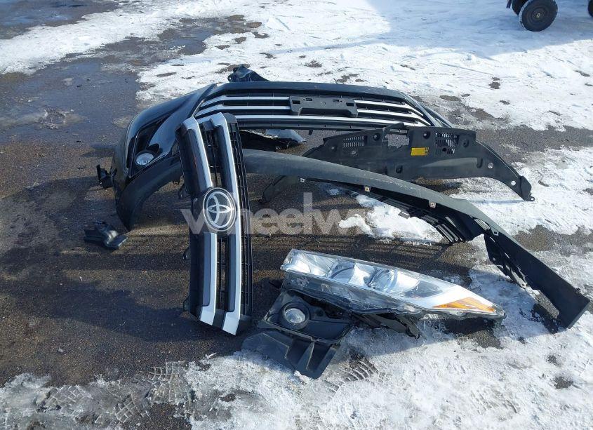 Photo 12 of 2018 Toyota Highlander XLE (VIN 5TDJZRFH0JS827314)