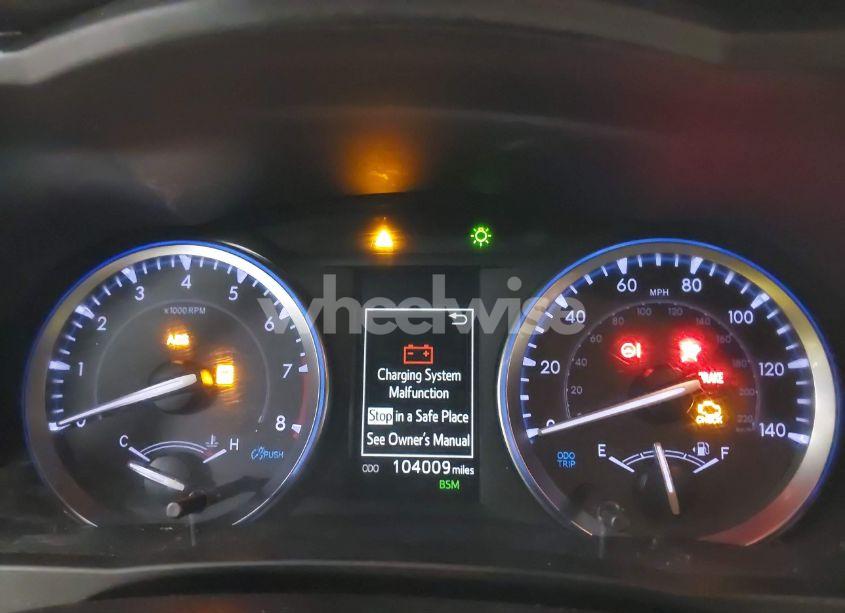 Photo 7 of 2019 Toyota Highlander XLE (VIN 5TDJZRFH0KS706882)