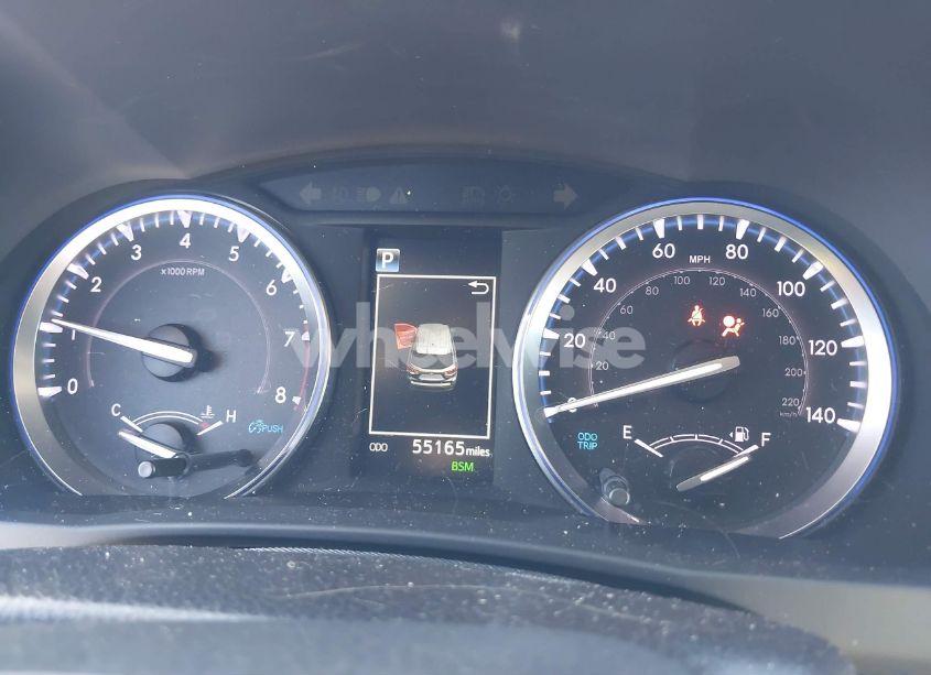 Photo 7 of 2019 Toyota Highlander XLE (VIN 5TDJZRFH0KS993317)