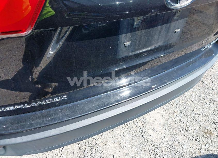 Photo 19 of 2017 Toyota Highlander XLE (VIN 5TDJZRFH1HS394399)