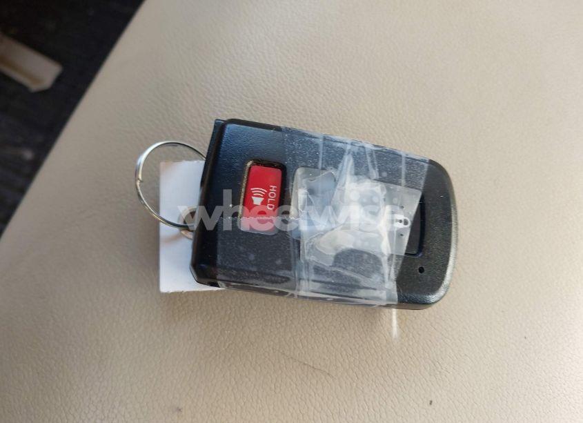 Photo 11 of 2017 Toyota Highlander XLE (VIN 5TDJZRFH1HS396749)