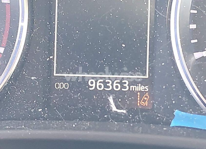 Photo 16 of 2017 Toyota Highlander XLE (VIN 5TDJZRFH1HS396749)