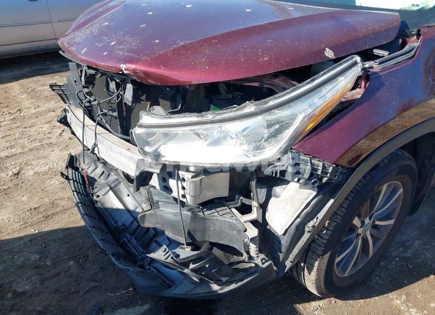 Photo 18 of 2017 Toyota Highlander XLE (VIN 5TDJZRFH1HS396749)