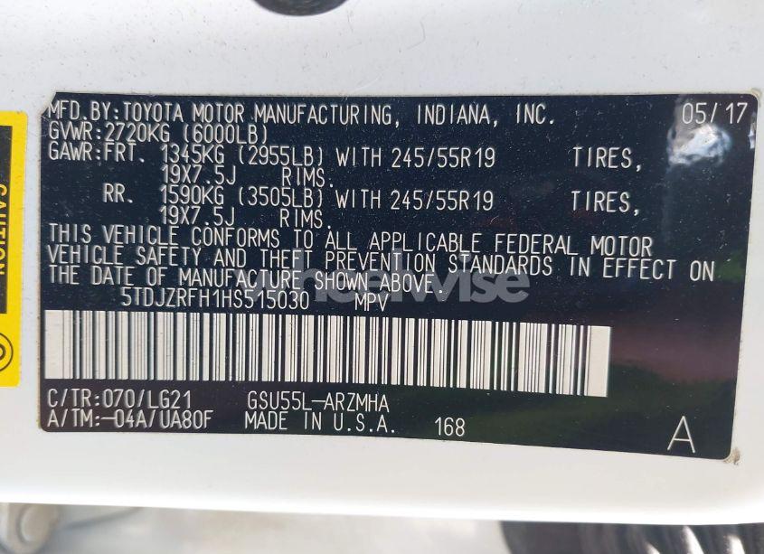 Photo 9 of 2017 Toyota Highlander SE (VIN 5TDJZRFH1HS515030)