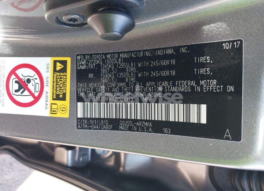 Photo 9 of 2018 Toyota Highlander XLE (VIN 5TDJZRFH1JS523943)